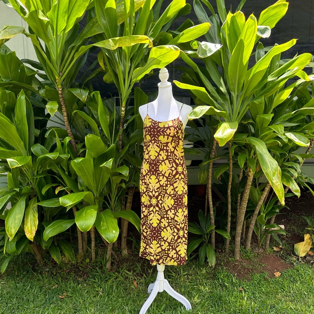 MANUHEALI'I DRESS
